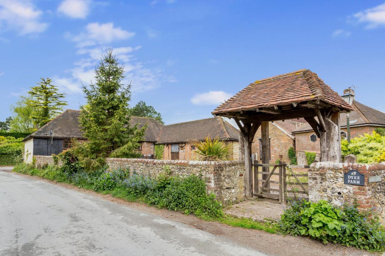 Dyke Farm Barn Near Brighton By Huluki Sussex Stays Экстерьер фото